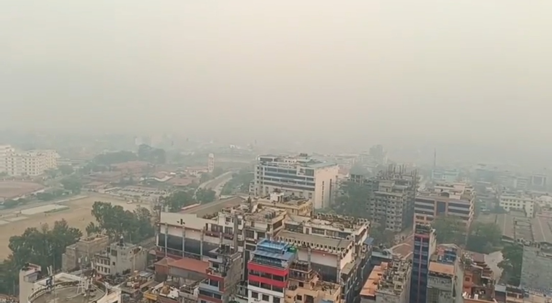 काठमाडौ उपत्यका बायु प्रदुर्षणको चपेटामा, आँखा पोल्ने डरलाग्दो समस्या