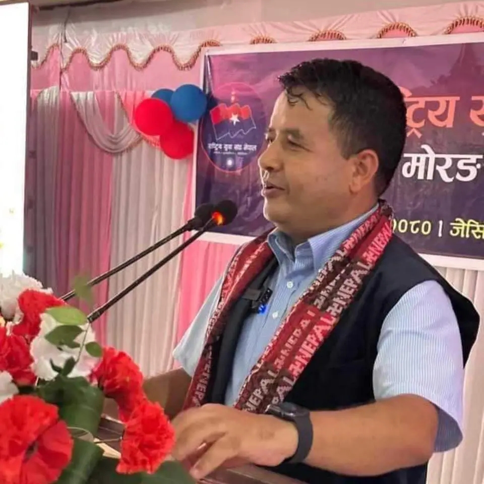 एमाले नेता महेश बस्नेतलाई पक्राउ गर्ने प्रहरीको तयारी, सरकार विरुद्ध लेखे स्टाटस